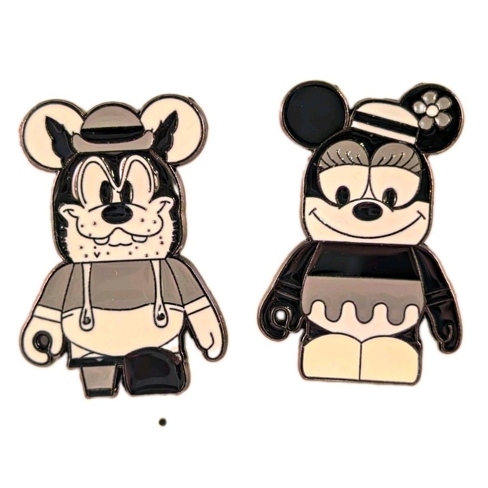 Disney Vinylmation Pins Classic Collection Black White Minnie Mouse Peg-Leg Pete